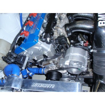 Radiador de agua BMW E30 M3 82-91
